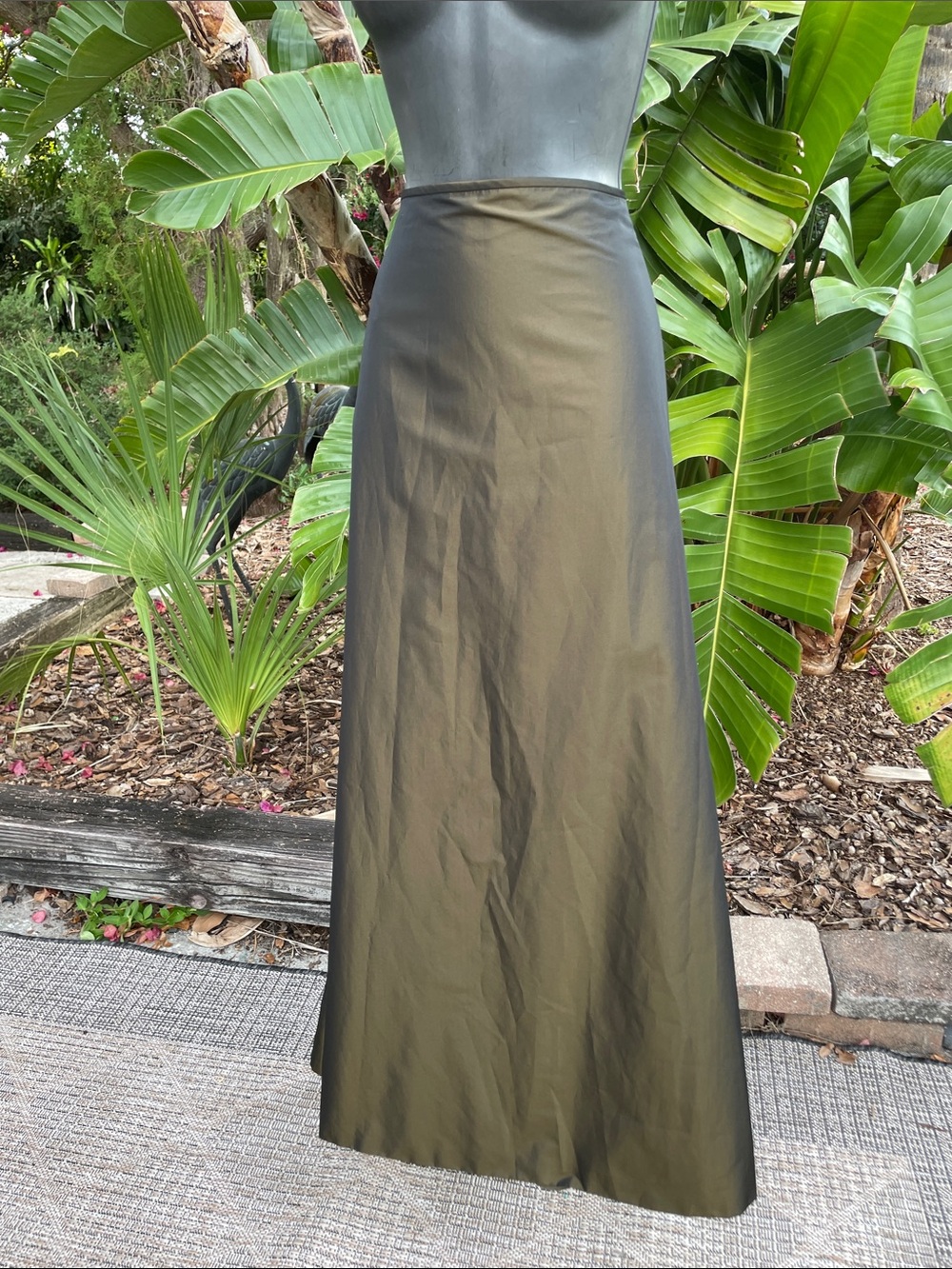 bronze, gold, metallic trumpet skirt